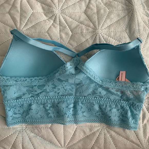 VS Bralettes - Picture 8 of 8